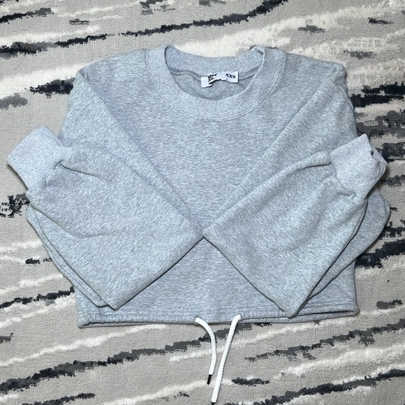 TIGER MIST, XS TOP, XS SHORTS, GREY COLOR - Picture 2 of 3